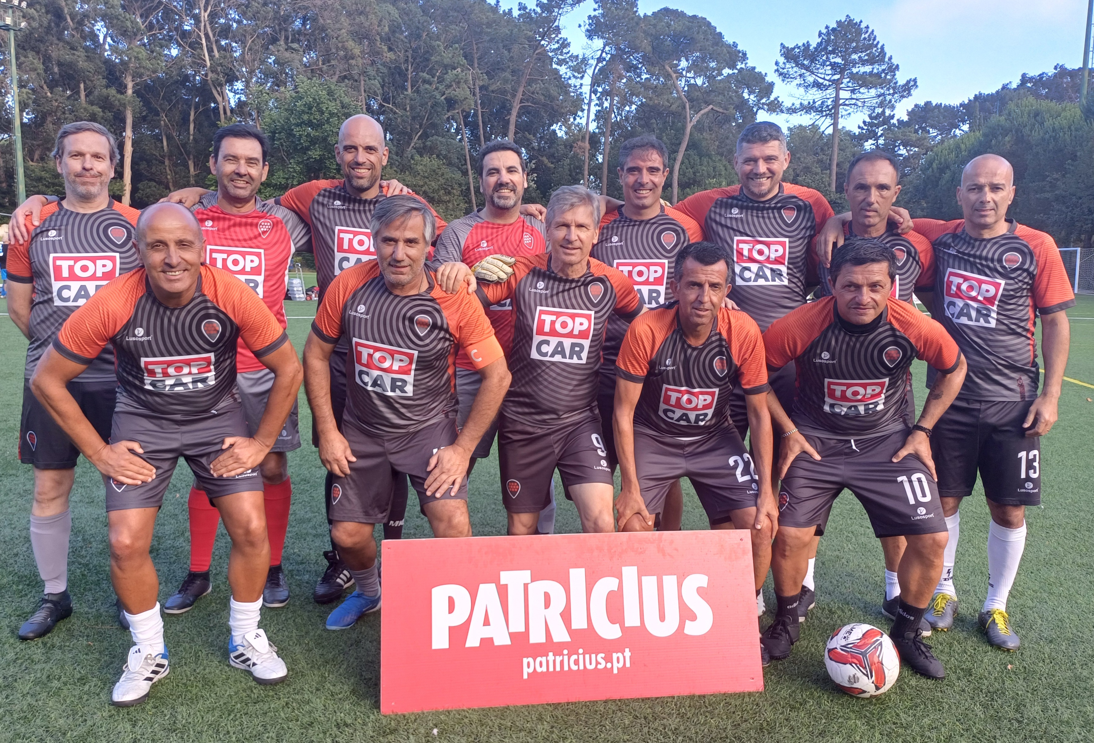 Foto de TOPCAR ALLEY COURTS