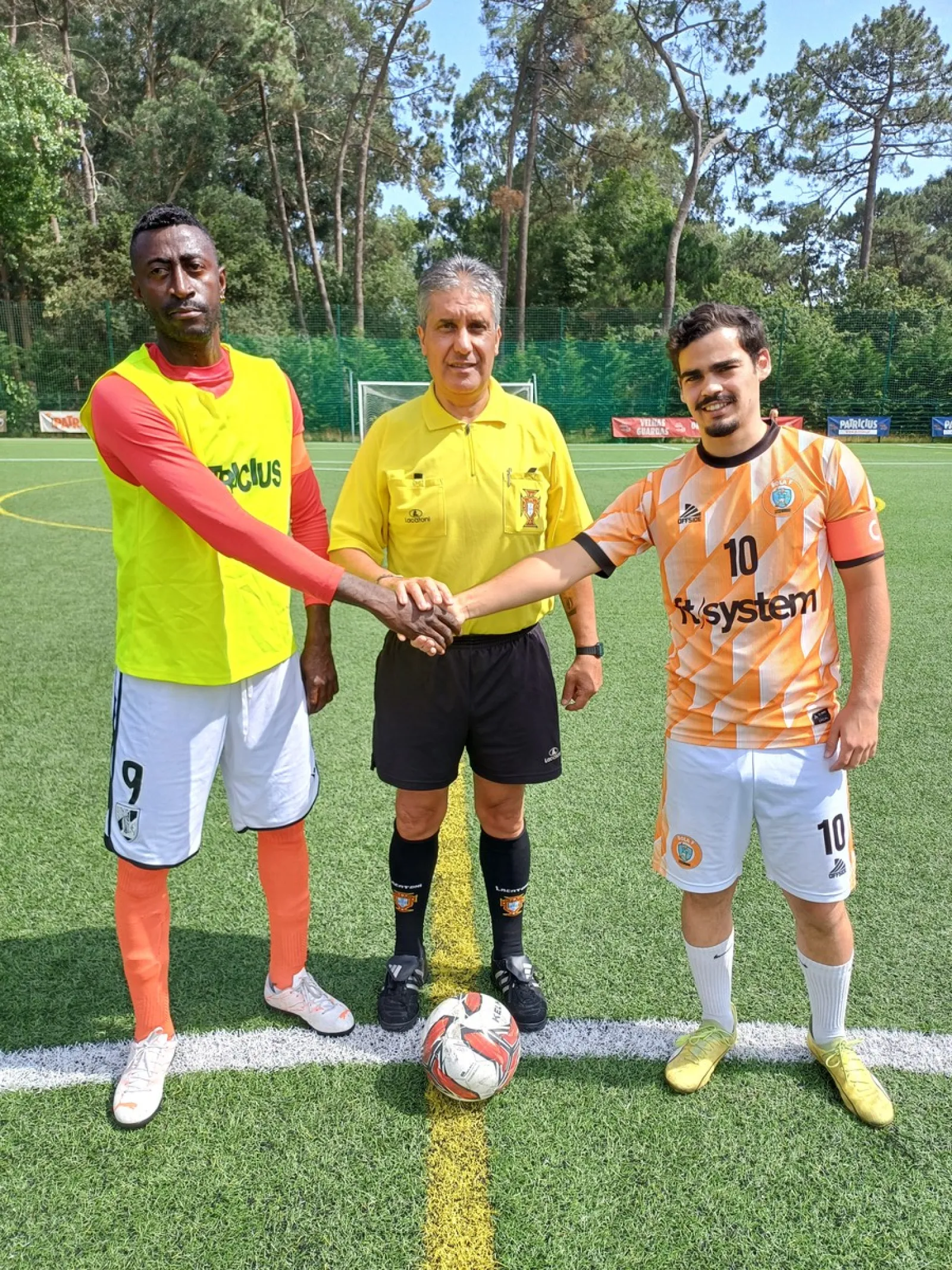 Foto do jogo BOLA F  / AUTOSELLER vs SANTOLA
